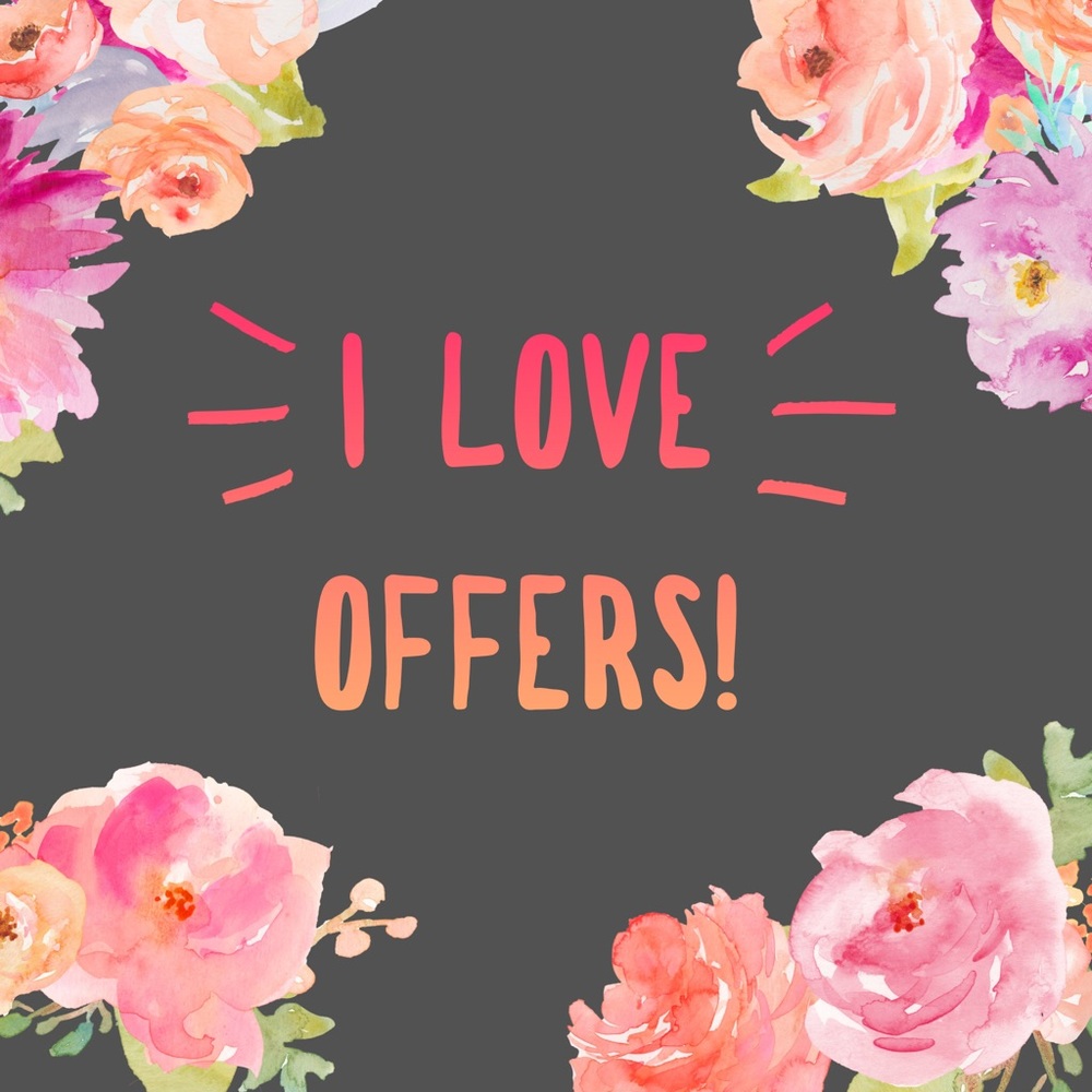 I ❤️ offers! 🎉 Kate Spade LuLaRoe Piphany YSL 🎉